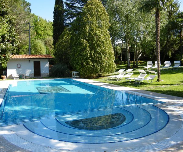 Hotel Villa Clementina	– Location Resort & SPA